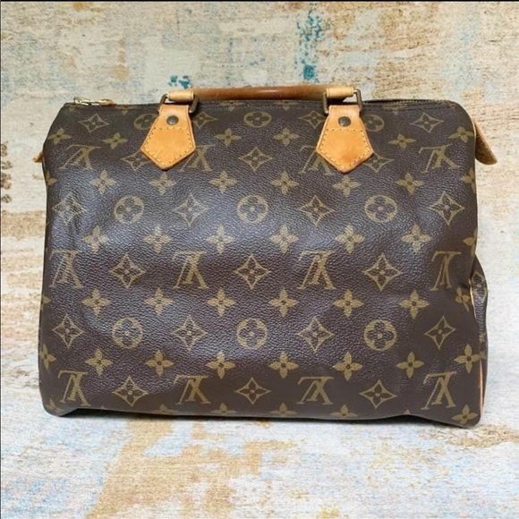 Vintage Louis Vuitton Speedy 30 - Picture 10 of 11
